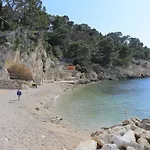 Family Friendly House With A Swimming Pool - 25219 *