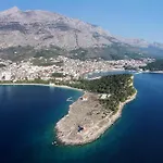 Family Friendly House With A Swimming Pool - 25219 Casa de Férias