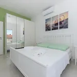 Casa de Férias Family Friendly House With A Swimming Pool - 25219 Makarska