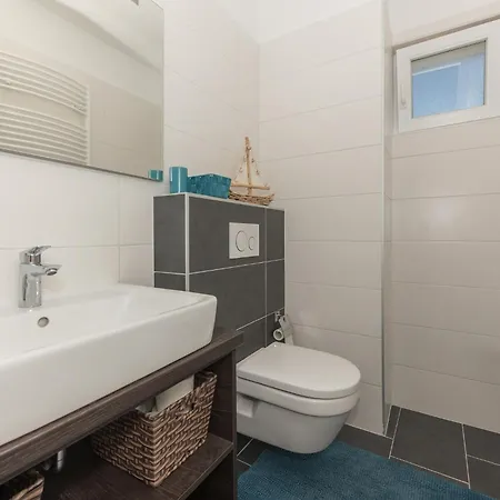 Family Friendly House With A Swimming Pool - 25219 * 马卡尔斯卡