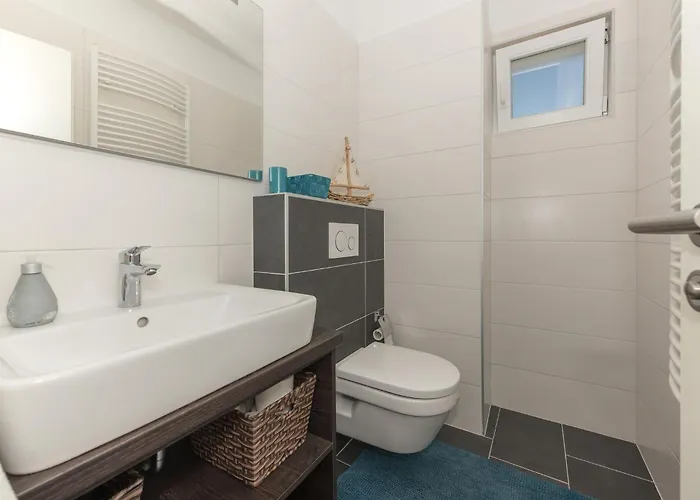 Family Friendly House With A Swimming Pool - 25219 * 马卡尔斯卡